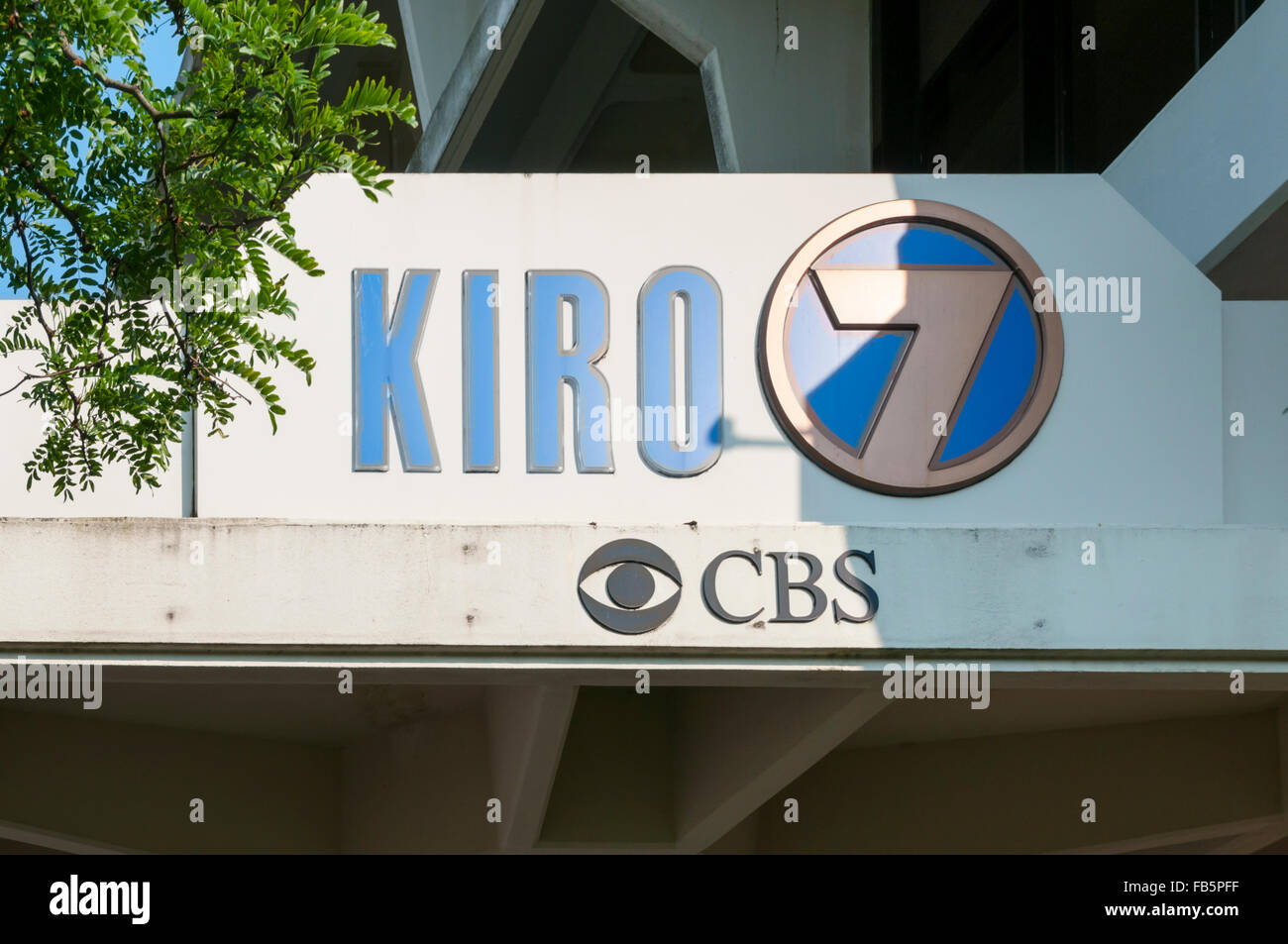Schild am Eingang zu den HQ von Kiro 7 eine CBS angeschlossenen TV-Sender in Seattle. Stockfoto