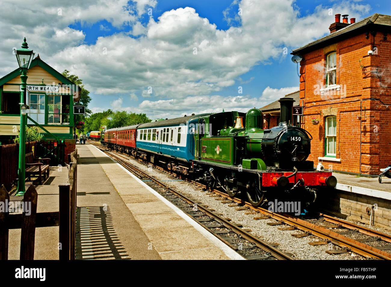 14xx Klasse keine 1450 an North Weald Station auf Epping Ongar Railway in Essex Stockfoto