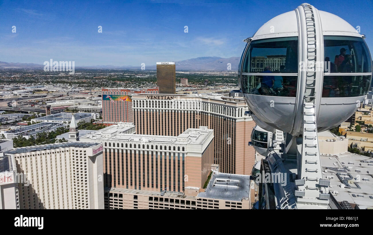 Blick auf den Las Vegas Strip von der Spitze der High Roller Riesenrad, derzeit der weltweit höchste Rad. Stockfoto