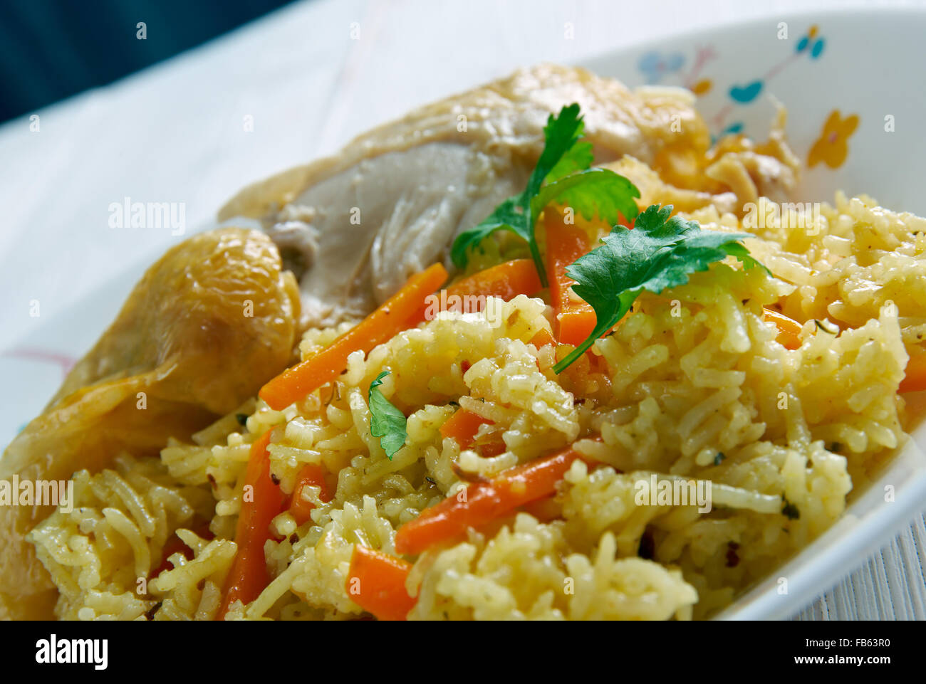 Kenianische Chicken Biryani - ähnliche indische sicher. Afrikanische Küche Stockfoto