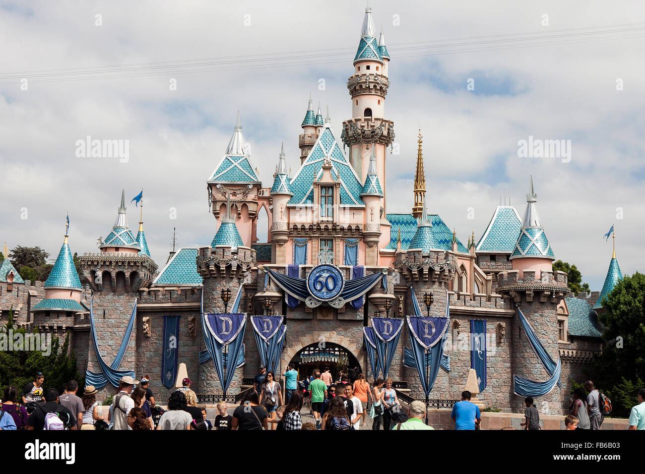 Cinderellas Schloss, Disneyland Resort Anaheim, California, Vereinigte Staaten von Amerika Stockfoto