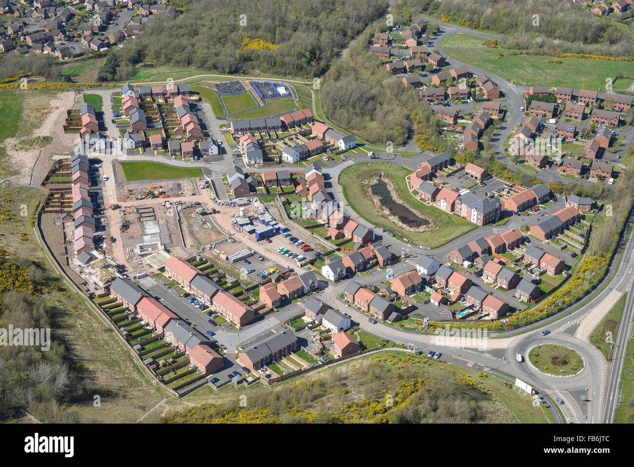 Eine Luftaufnahme von einer neuen Wohnsiedlung in Eisenbrücke, Telford Stockfoto