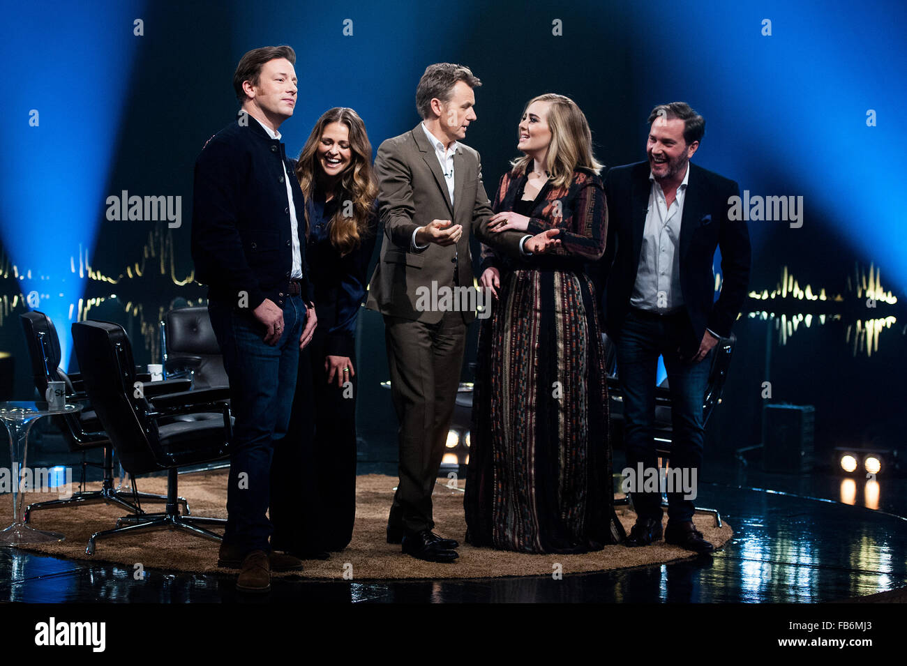 Skavlan TV-Show Dreharbeiten in den Londoner Studios.  Mitwirkende: Prinzessin Madeleine von Schweden, Chris O'Neill, Jamie Oliver, Fredrik Skavlan, Adele Adkins Where: London, Vereinigtes Königreich bei: 3. Dezember 2015 Stockfoto