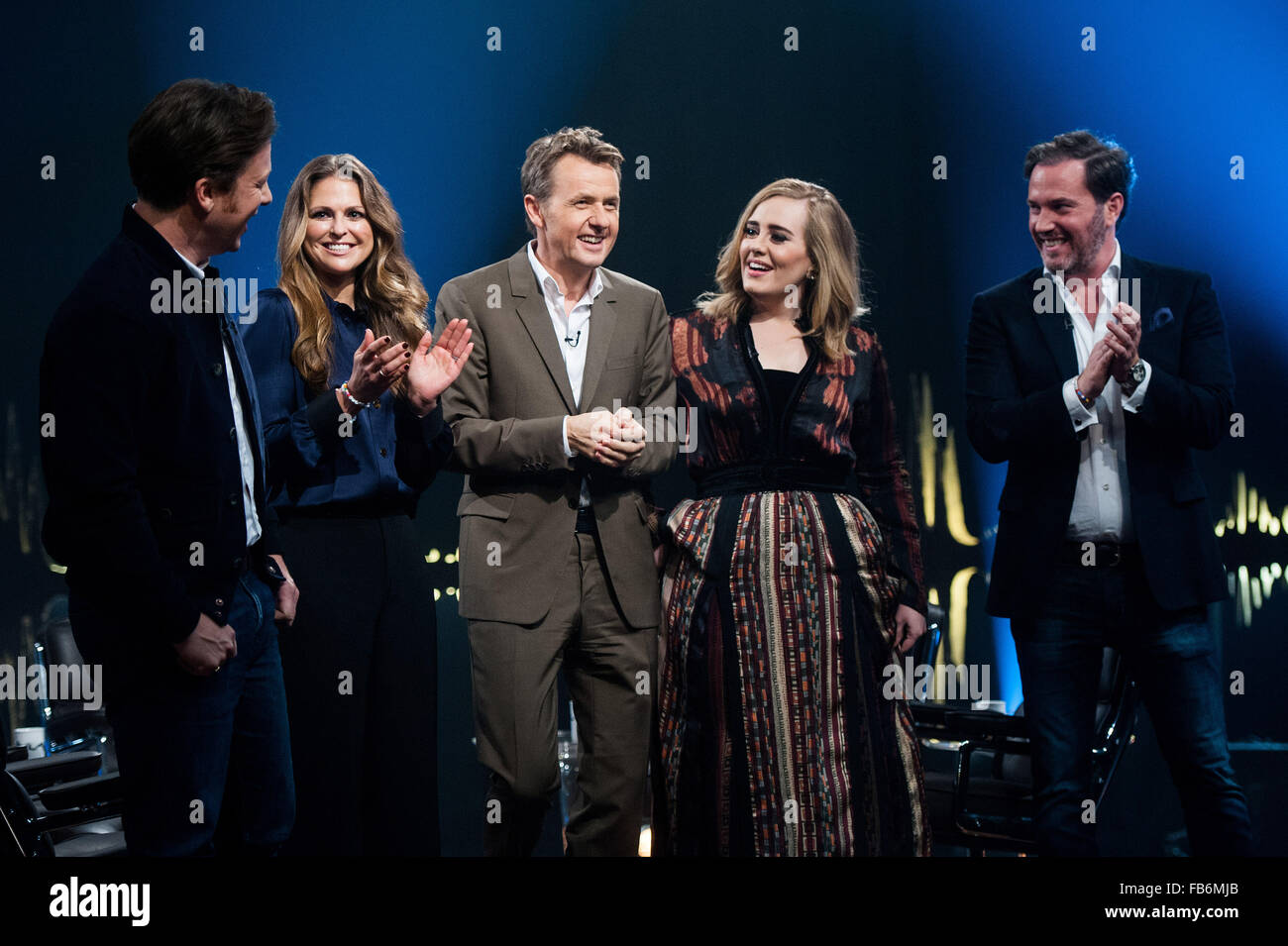 Skavlan TV-Show Dreharbeiten in den Londoner Studios.  Mitwirkende: Prinzessin Madeleine von Schweden, Chris O'Neill, Jamie Oliver, Fredrik Skavlan, Adele Adkins Where: London, Vereinigtes Königreich bei: 3. Dezember 2015 Stockfoto