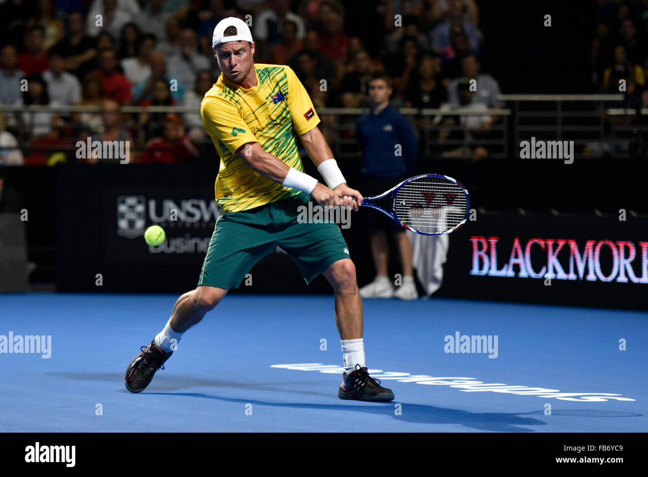 Sydney, Australien. 11. Januar 2016. Lleyton Hewitt (AUS) in Aktion gegen Rafael Nada (ESP) während die Ausstellung FAST4 Tennis Spiele Allphones Arena. Bildnachweis: Action Plus Sport Bilder/Alamy Live News Stockfoto