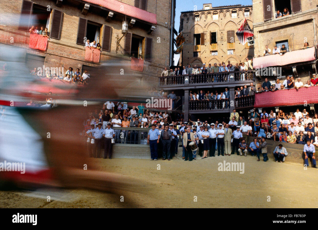Italien, Toskana, Siena, Piazza del Campo, Palio-Pferderennen Stockfoto