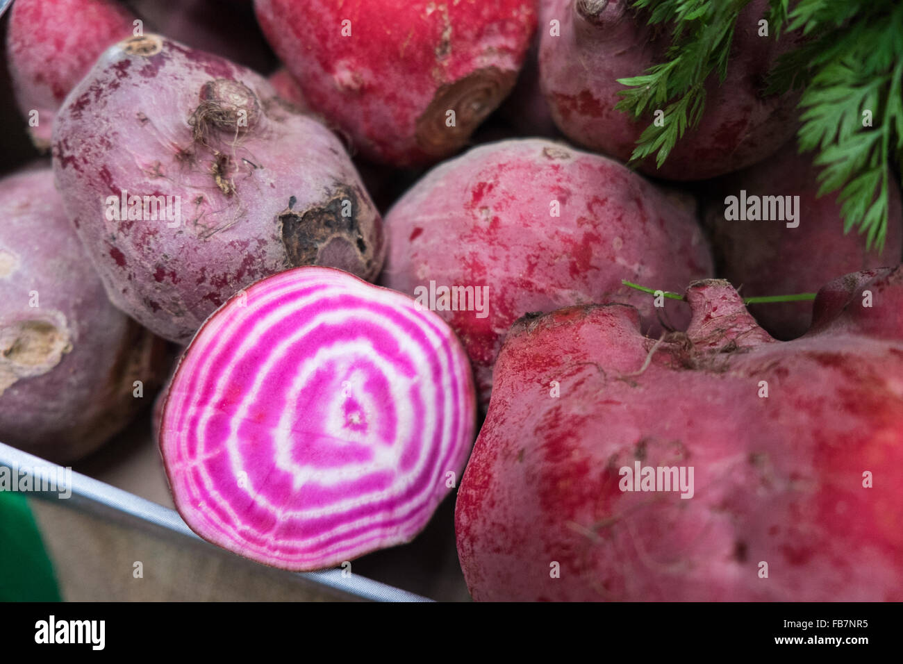 Rohe rote Beete Stockfoto
