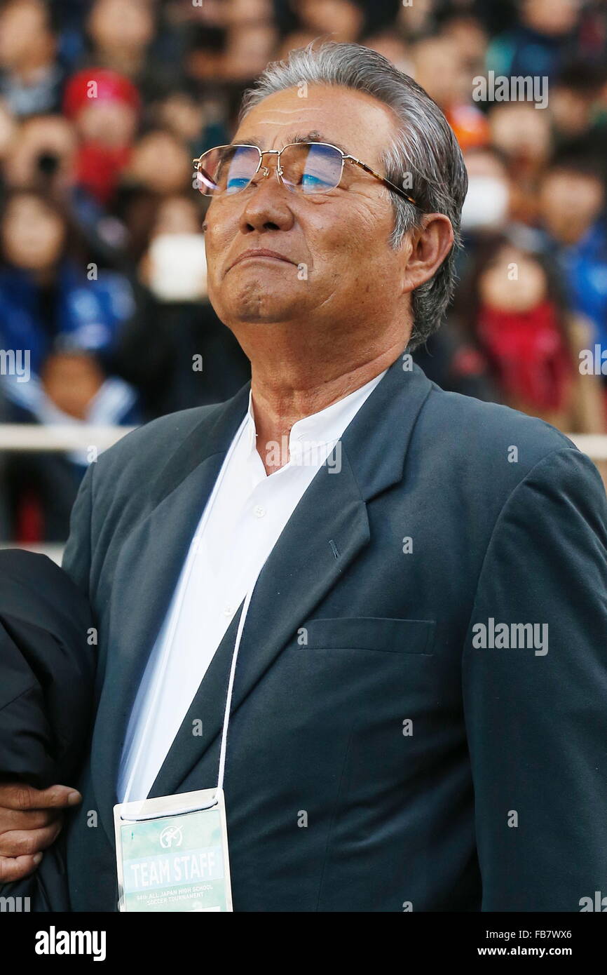 Saitama, Japan. 11. Januar 2016. Yoshinori Shiwa (Fußball-/Soccer): Das 94. alle Japan High School Fußball Turnier Finale match zwischen Higashi Fukuoka 5-0 Kokugakuin Kugayama Saitama Stadium 2002 in Saitama, Japan. © Sho Tamura/AFLO SPORT/Alamy Live-Nachrichten Stockfoto