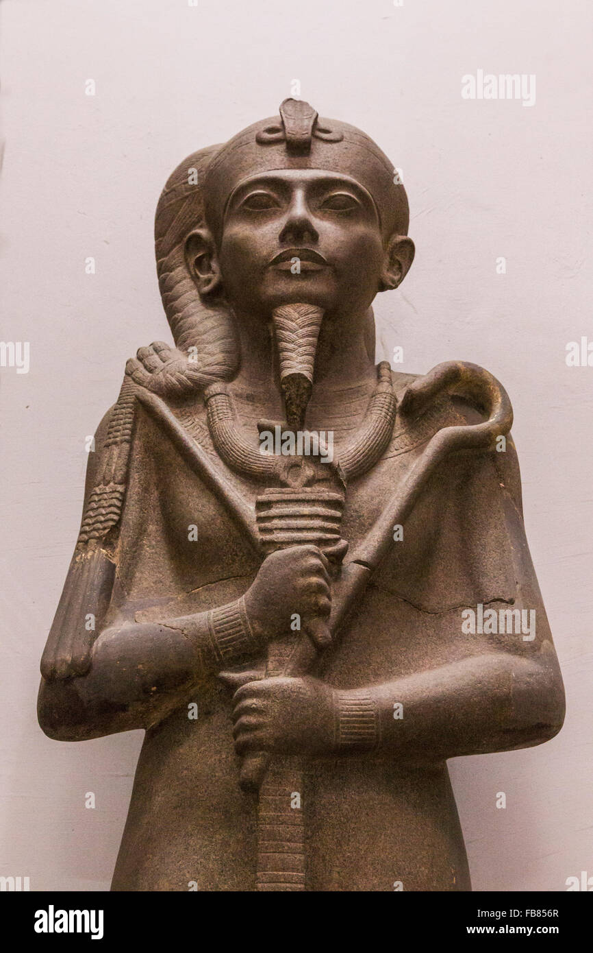 Grauer Granit Statut von Gott Khonsu, Ägyptisches Museum, Kairo, Ägypten Stockfoto