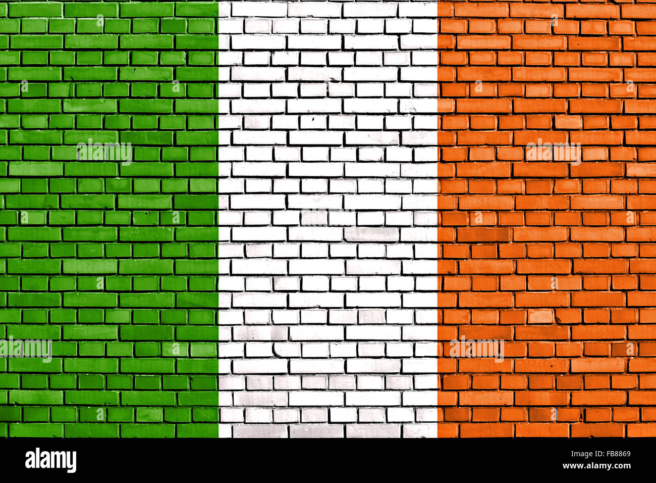 Flagge von Irland auf die Mauer gemalt Stockfoto
