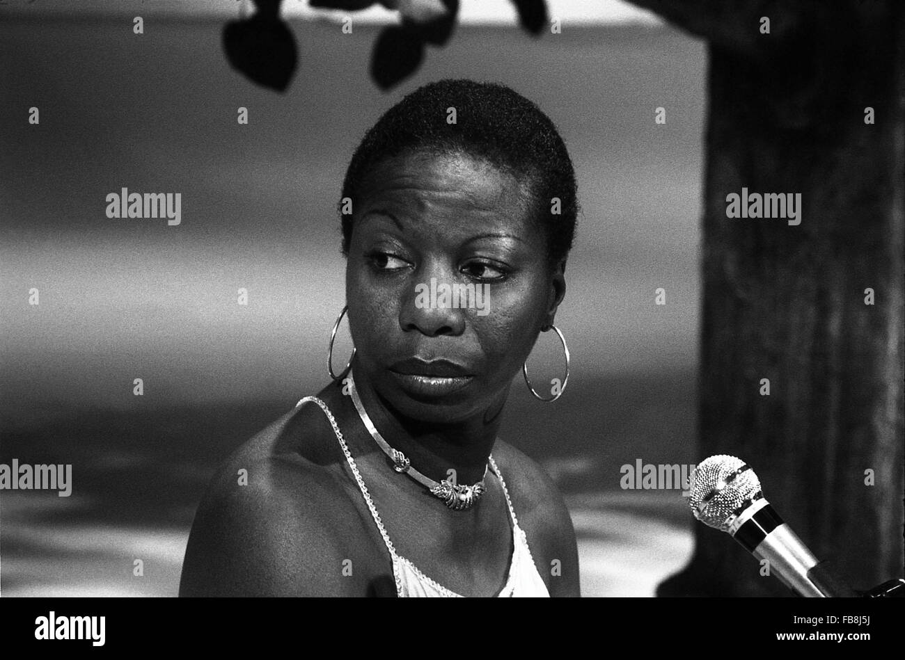 Nina SIMONE. -1977 - Frankreich / Ile-de-France (Region) / Paris - Nina ...