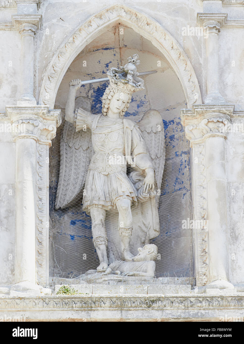 Statua San Michele Monte Sant'angelo Monte santangelo sul gargano -Fotos und -Bildmaterial in hoher