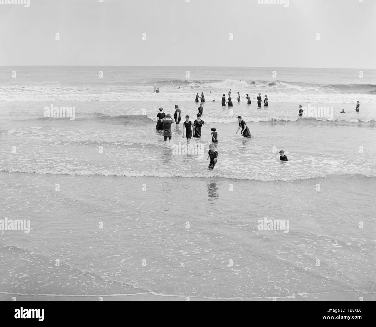 Surfen Sie, Baden, Atlantic City, New Jersey, USA, um 1910 Stockfoto