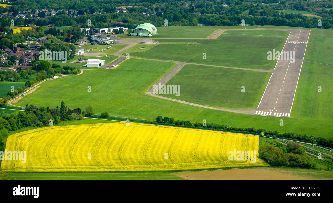 Flughafen Essen-Mülheim, EDLE kommerzielle Flugplatz Flugplatz, allgemeine Luftfahrt, Flughafen, Mülheim an der Ruhr Antenne anzeigen, Stockfoto