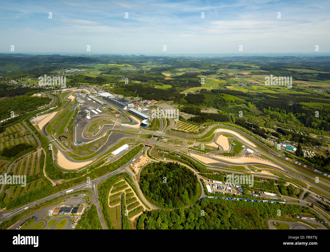 Luftaufnahme, Nürburgring im Frühjahr, Pit LaneRennstrecke, die