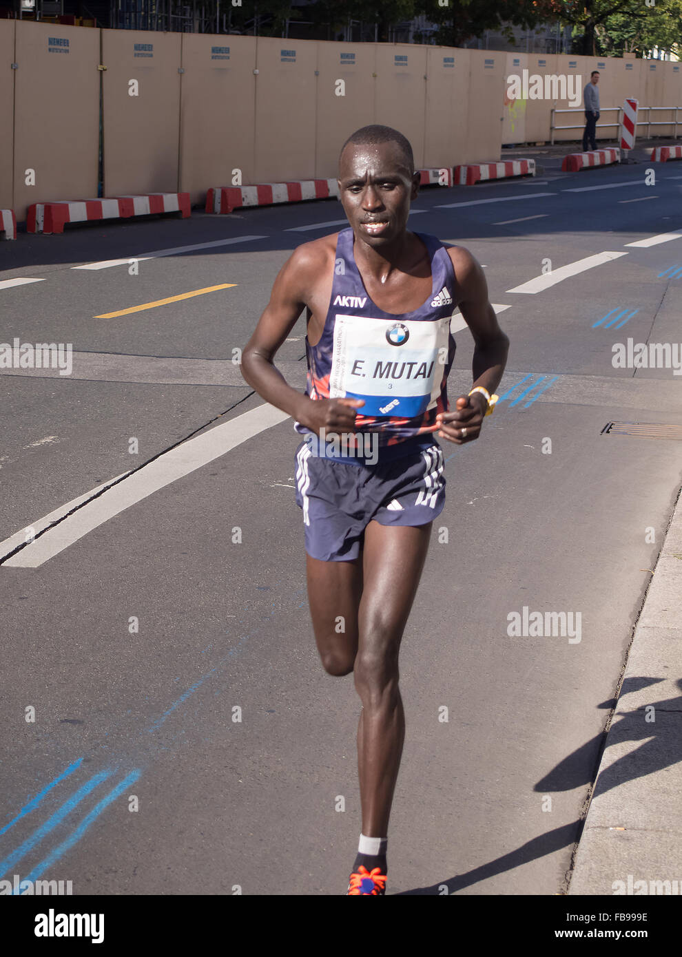 Berlin, Deutschland - 27. September 2015: Emmanuel Kipchirchir Mutai beim Berlin-Marathon 2015 Stockfoto