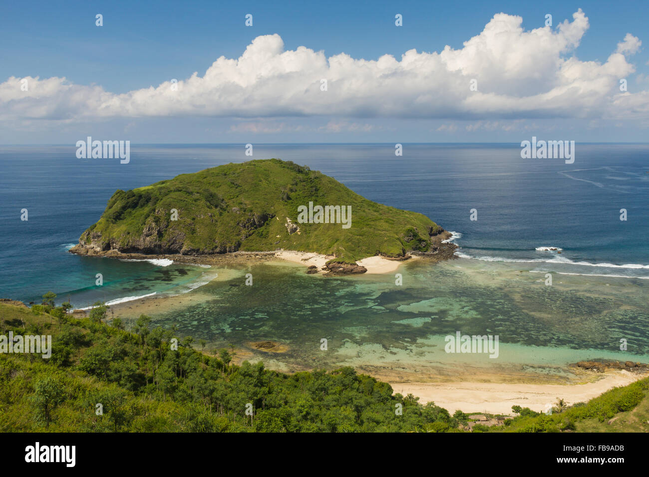 Blick auf die kleine Insel Gili Nusa I Lombok I Indonesien Stockfoto