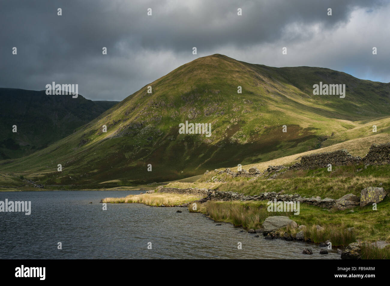 Lingmell Ende und Kentmere Reservoir Stockfoto