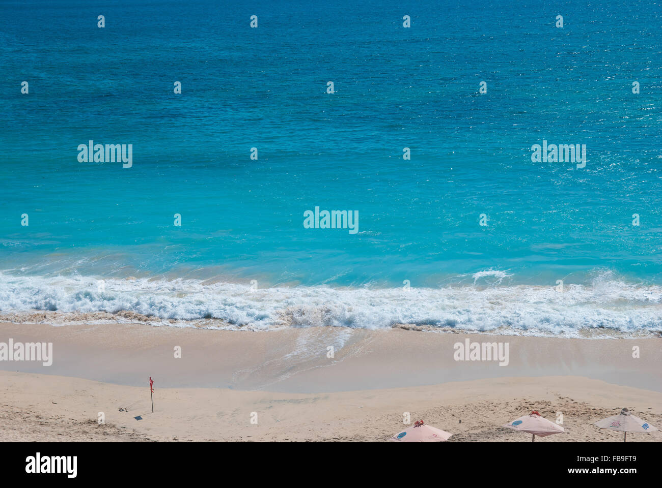 Die Wellen im Dreamland Beach. Der Halbinsel Bukit, Bali, Indonesien. Stockfoto