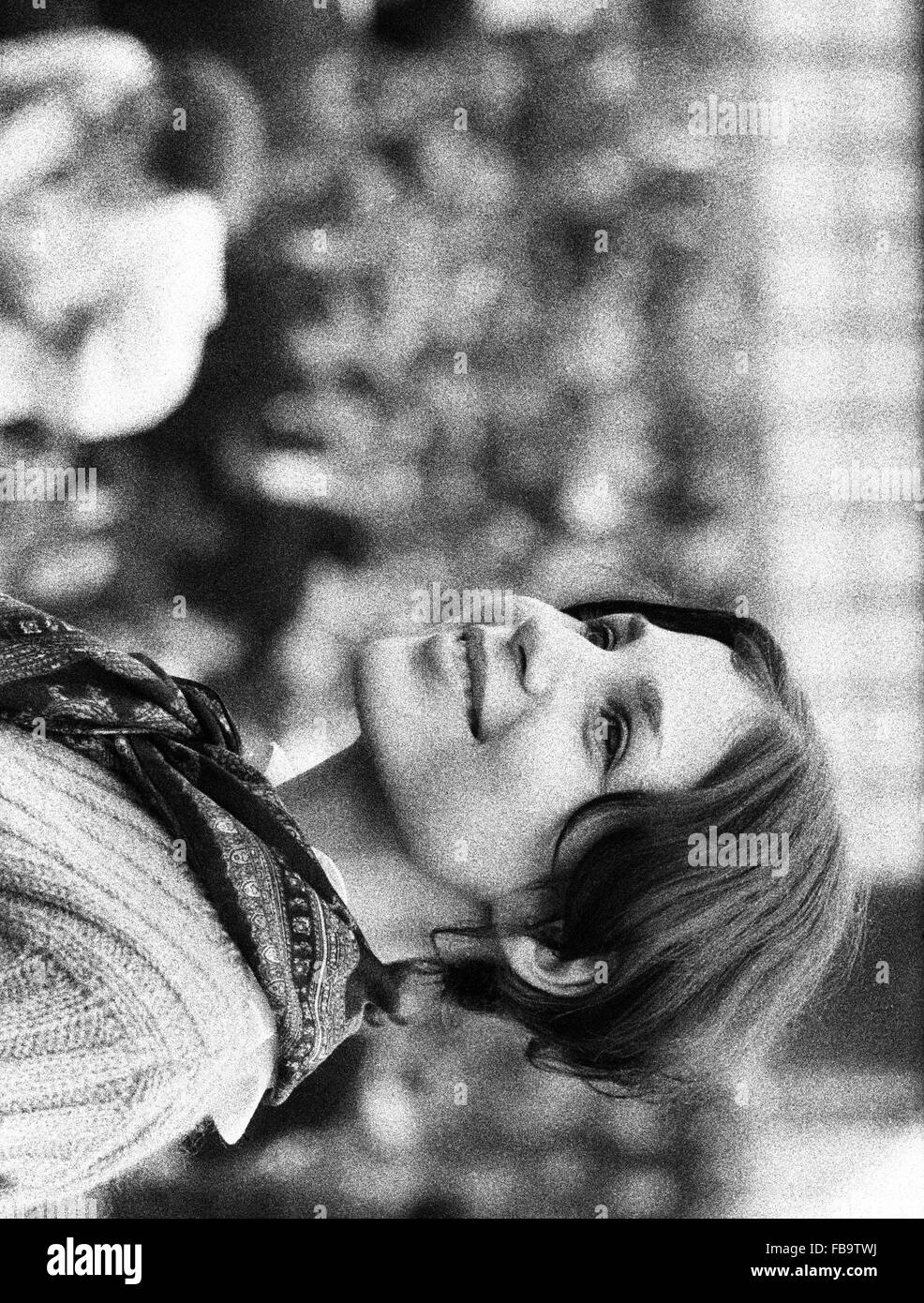 Ereignisse von 1968. -1968 Veranstaltungen. -Junge, lächelnde Frau während der Ereignisse des Jahres 1968.   -Philippe Gras / Le Pictorium Stockfoto