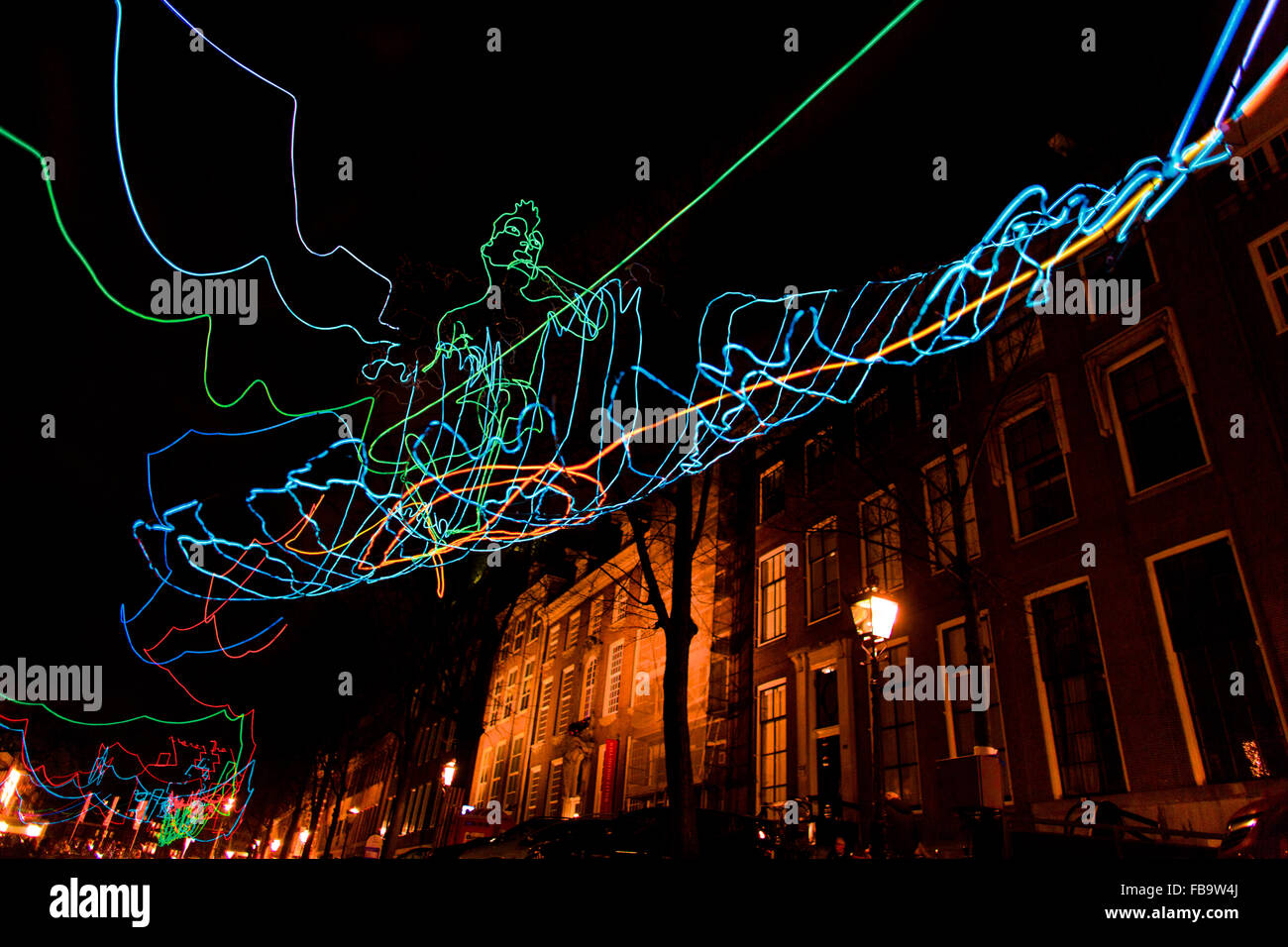 Licht und Wasser Farben Festival 2015-2016 in Amsterdam. Wege kreuzen durch Ralf Westerhof Stockfoto