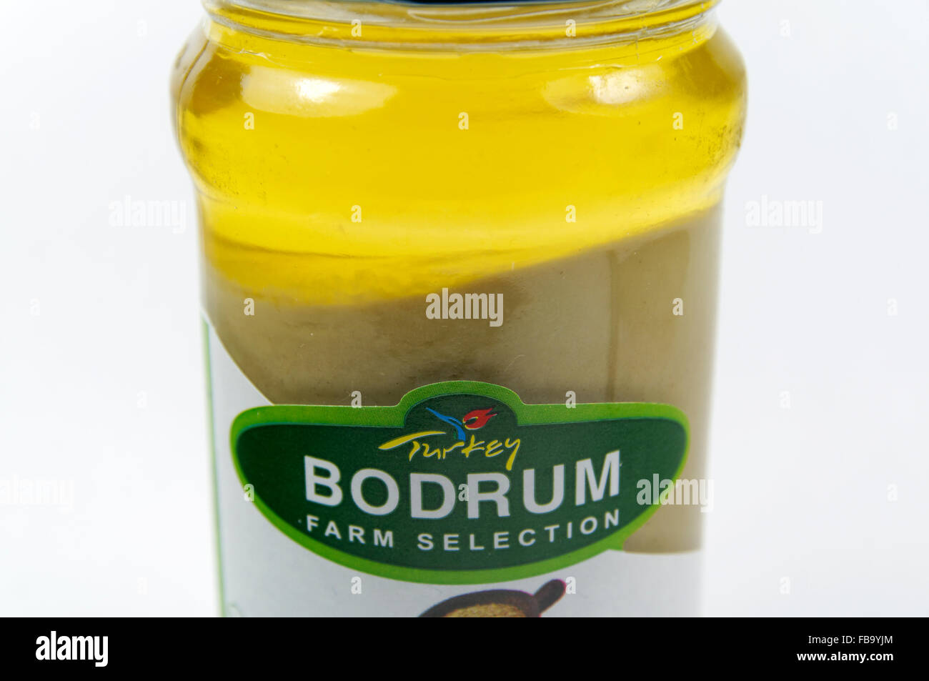 Jar von Bodrum Marke türkische Tahini, Sesam-Samen-Paste zerkleinert. Stockfoto