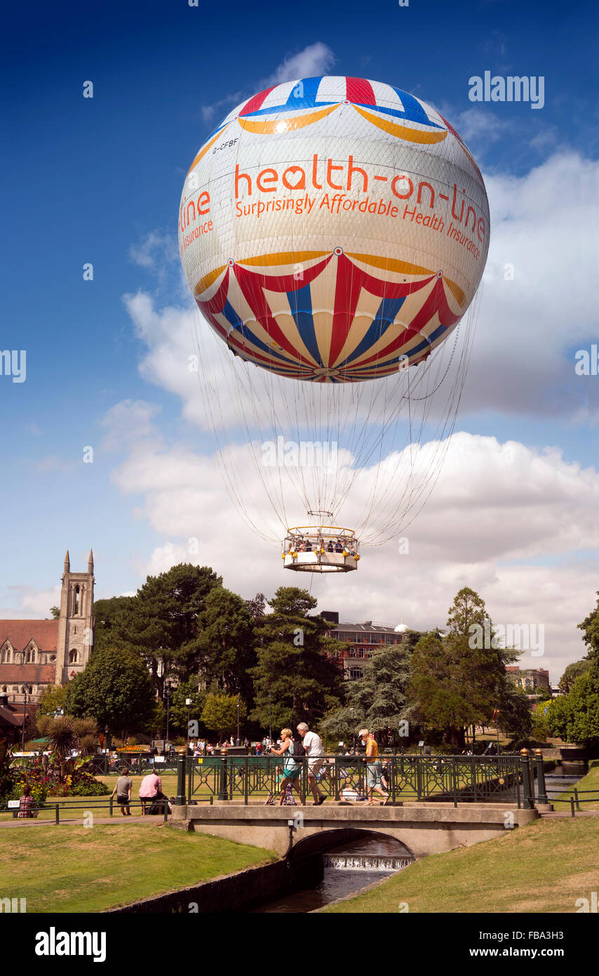 Allgemeine Ansichten von Bournemouth - ein Touristen-Ballon in den unteren Gärten Stockfoto