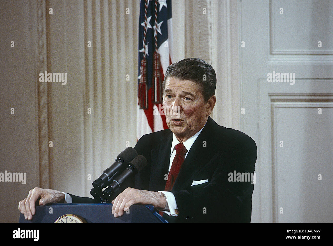 Washington, DC, USA, 4. April 1984 Präsident Ronald Reagan Pressekonferenz.   Bildnachweis: Mark Reinstein Stockfoto