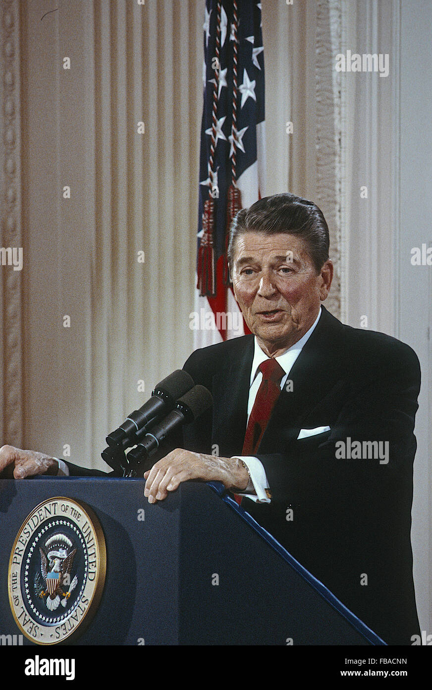 Washington, DC., 4. April 1984 Präsident Ronald Reagan Pressekonferenz.   Bildnachweis: Mark Reinstein Stockfoto