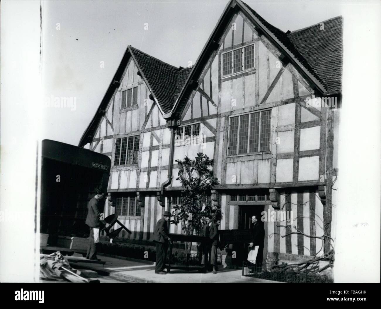 1968 - Halls Croft, Haus der Shakespeares Tochter Susanna und ihr Ehemann Dr. John Hall wird renoviert und bereit für die erwarteten Hunderttausende Jahrestag Jahr Besucher. Shakespeare wurde am 23. April 1564 geboren. © Keystone Bilder USA/ZUMAPRESS.com/Alamy Live-Nachrichten Stockfoto