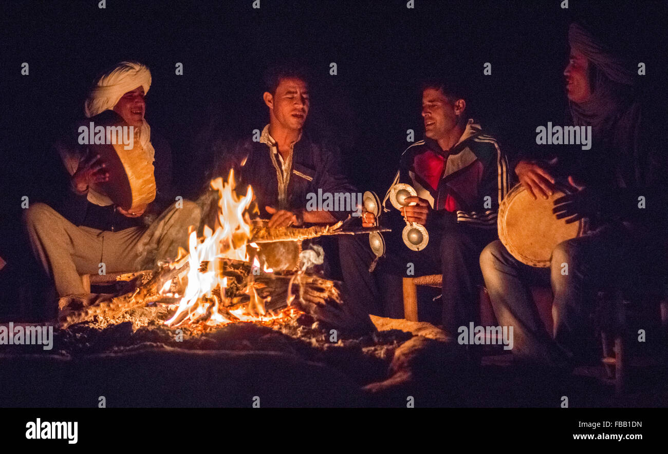 Nomad Lagerfeuer Lieder Stockfoto