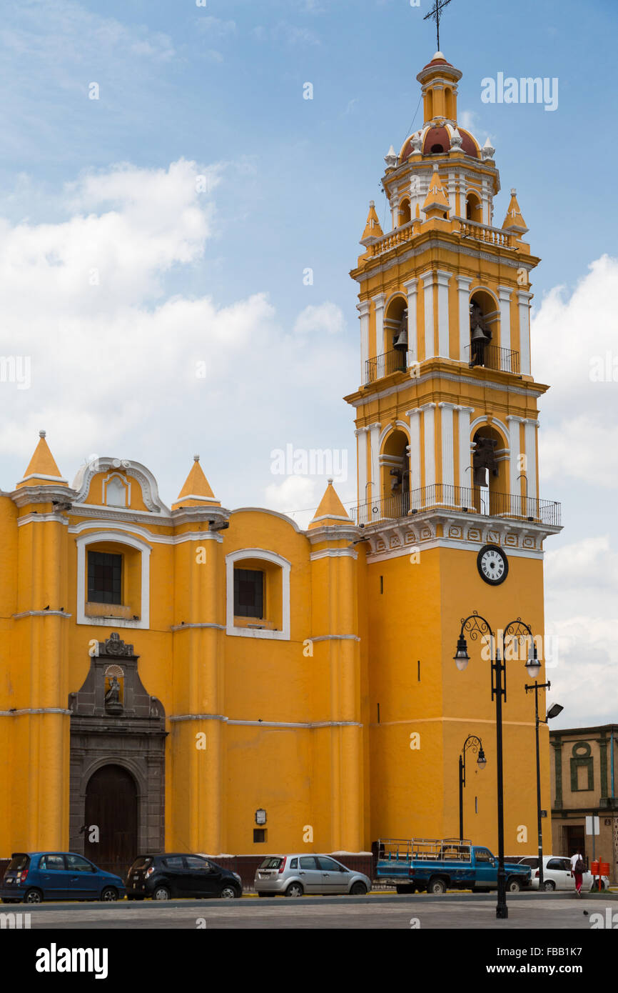 Parroquia de San Pedro Apósto, gebaut im Jahre 1642, ist eine römisch-katholische Kirche in San Pedro Cholula, Puebla, Mexiko. Stockfoto