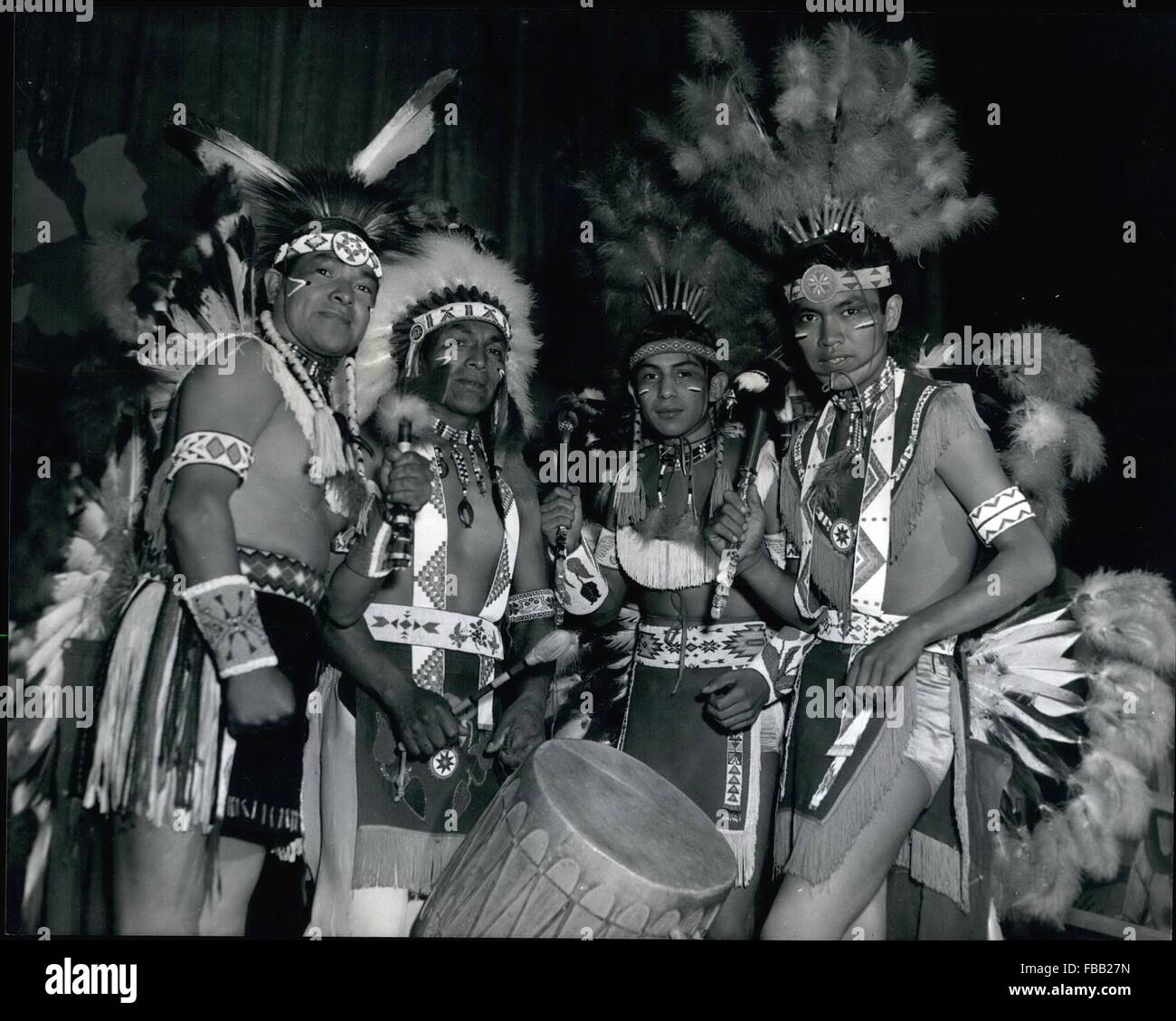 Red indians Fotos und Bildmaterial in hoher Auflösung Alamy