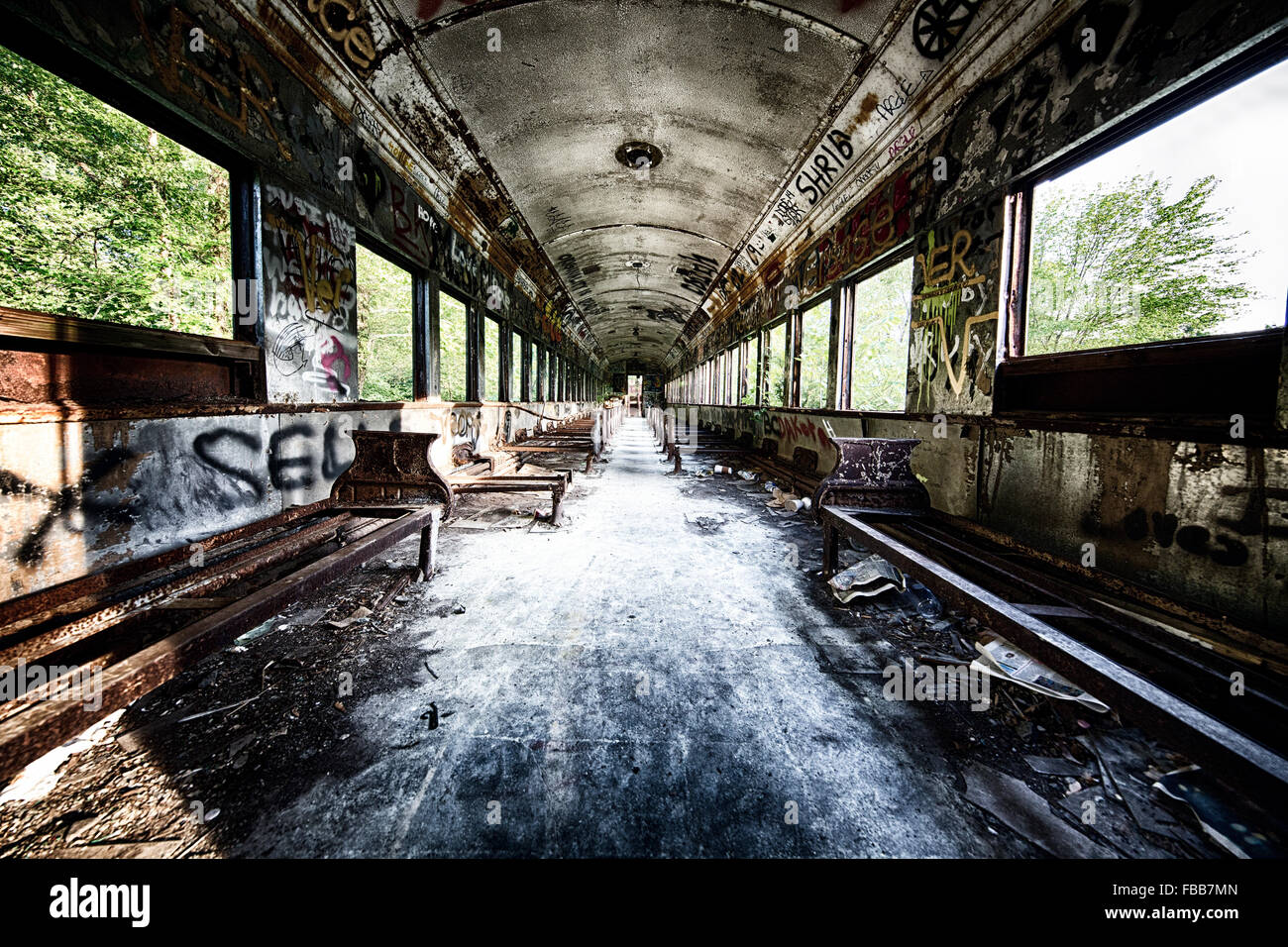 Niedrigen Winkel Innenansicht einer entkernt und Rost entfernt Waggon, Lambertville, Hunterdon County, New Jersey Stockfoto