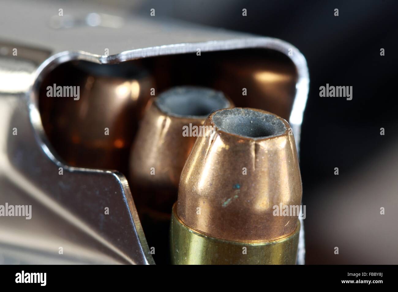 Kugeln mit Pistole Clip - Gun Rechtekonzept Stockfoto