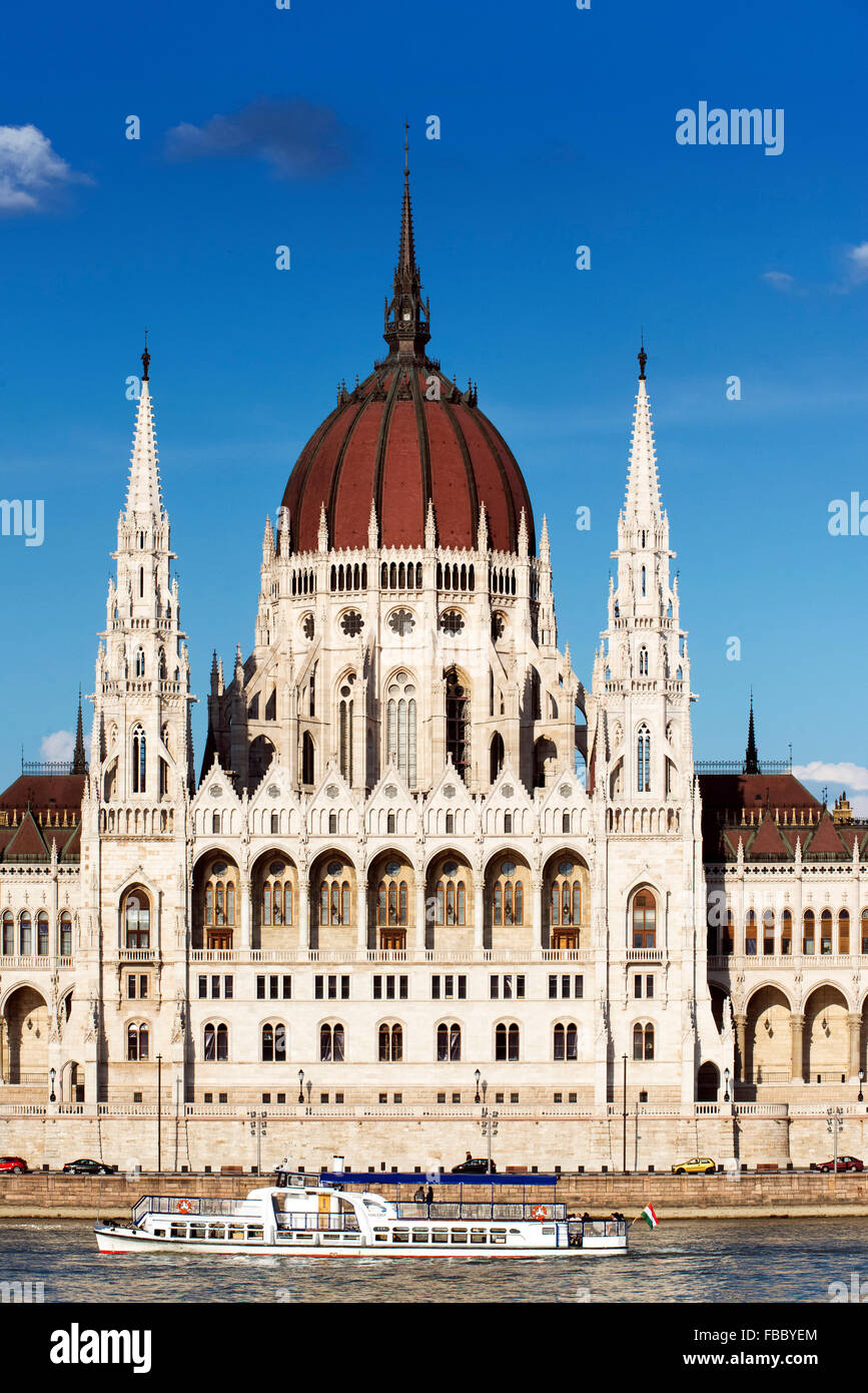 Parlamentsgebäude, Budapest, Ungarn Parlamentsgebäude an der Donau in Budapest, Ungarn. Stockfoto