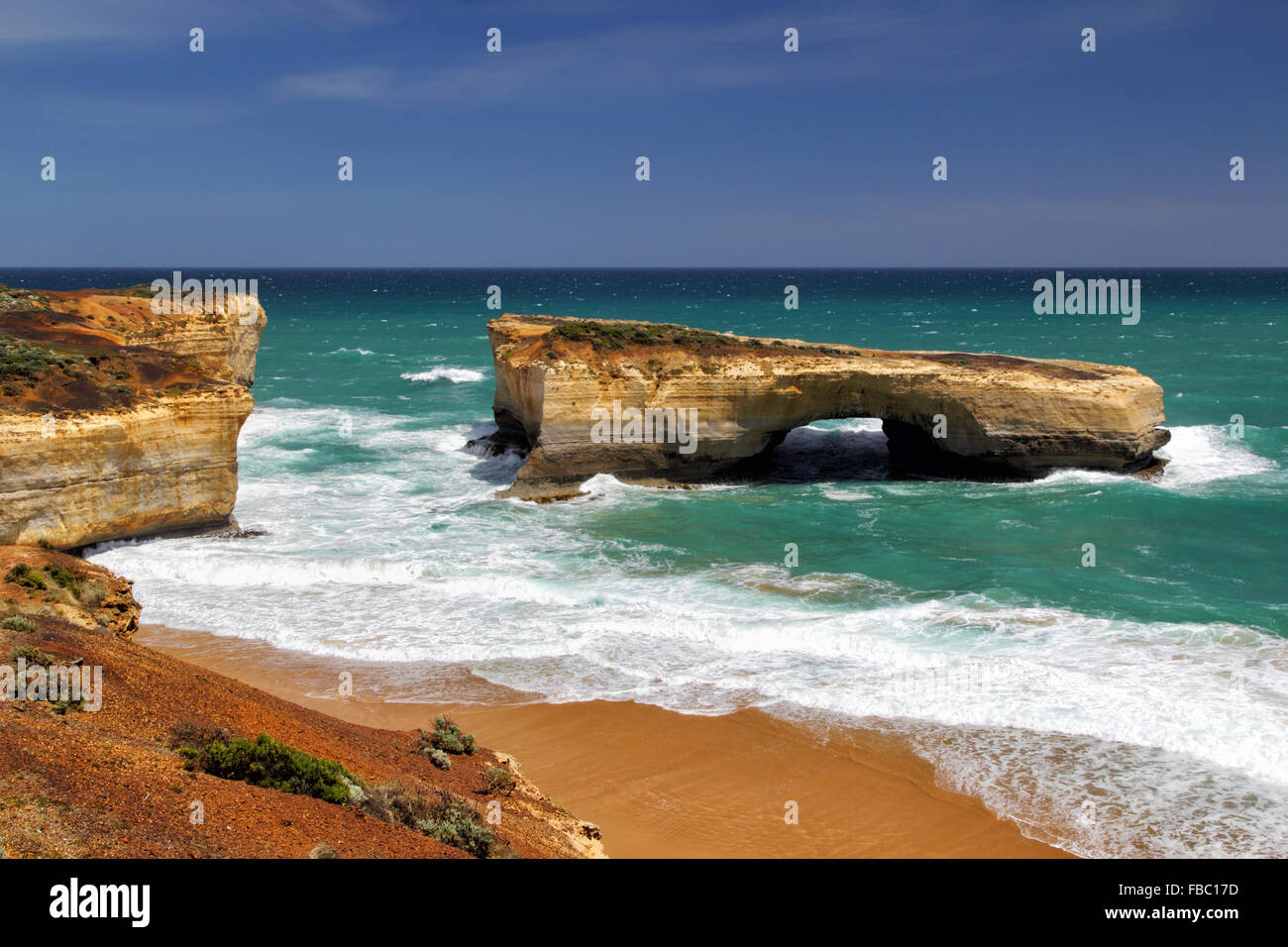 London Bridge, einer berühmten Felsbogen im Port Campbell National Park an der Great Ocean Road in Victoria, Australien. Stockfoto