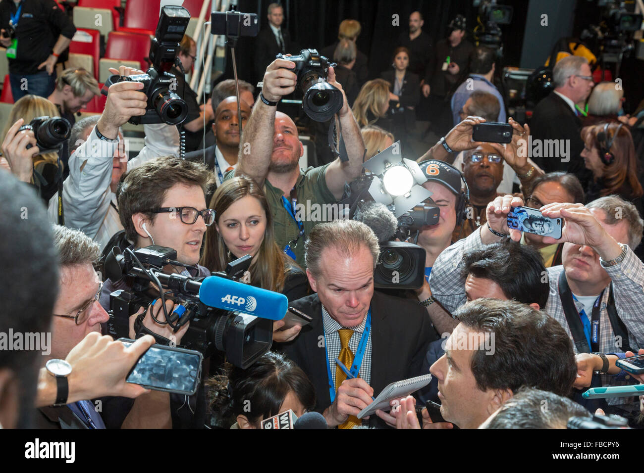 Detroit, Michigan - Ford-CEO Mark Fields hält eine Pressekonferenz während der North American International Auto Show. Stockfoto