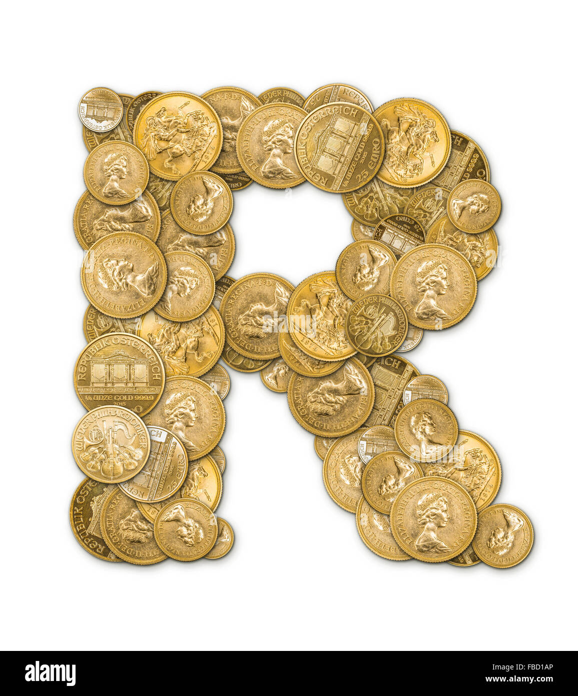 Buchstabe R, hergestellt aus gold-Münzen Geld isoliert auf weißem Hintergrund Stockfoto