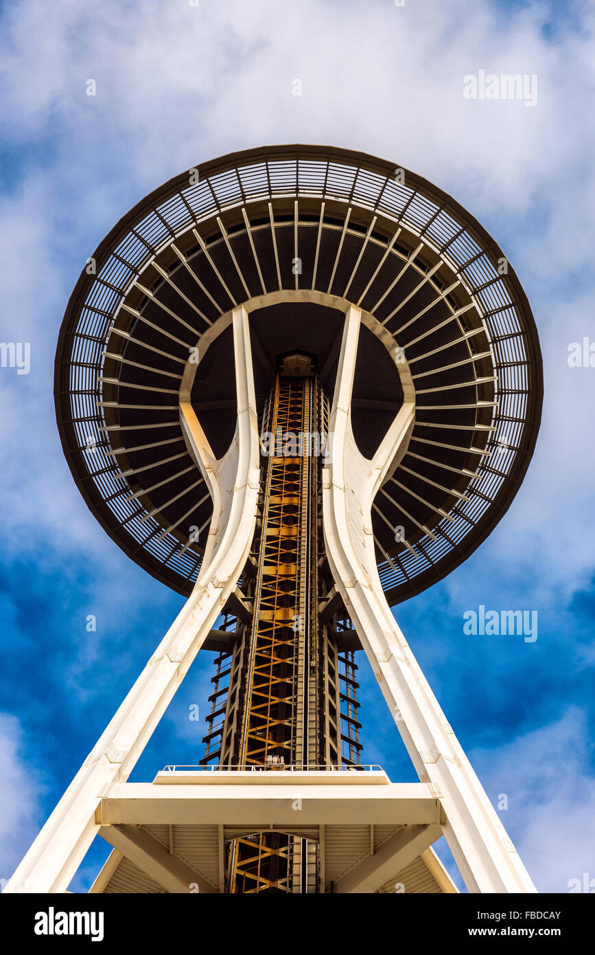 Niedrigen Winkel Blick auf die Space Needle, Seattle, Washington, USA Stockfoto