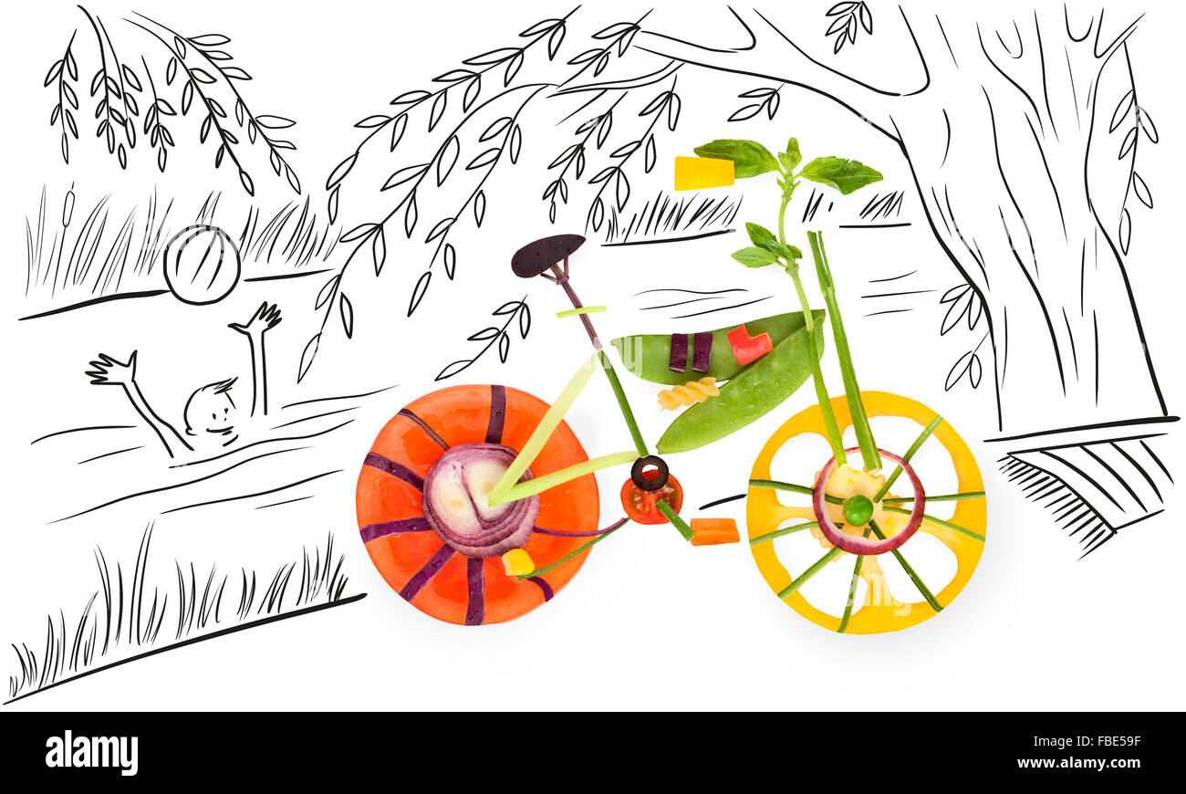 Gesunde Ernährung Konzept eines fixed-Gear-Fahrrads gemacht von frischem Gemüse voller Vitamine, skizzenhaften Hintergrund stehend ein Stockfoto