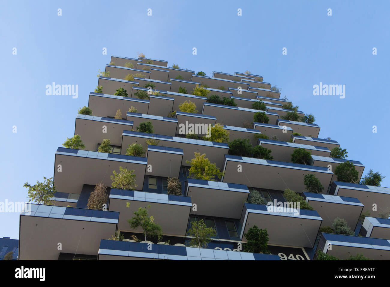 Bosco Verticale, Wohntürme von 111 Metern und 78 Meter entworfen von Boeri Studio, Porta Nuova-Projekt, Business-center Stockfoto