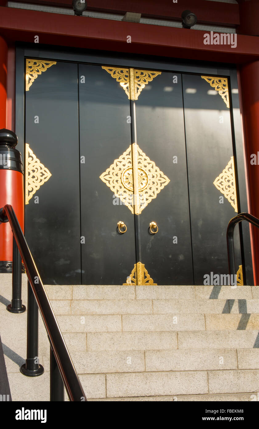 Tokyo Japan Sensoji Tempels Tür, gold, schwarz im ältesten Tempel Tokios und wichtige erbaute 645 gegründet Stockfoto