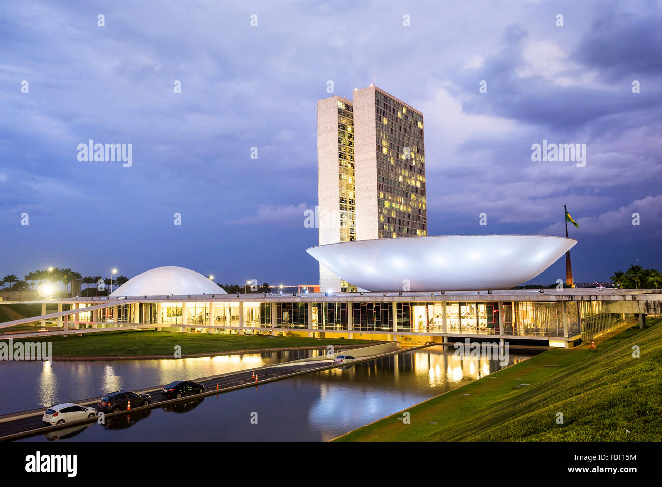 Ansicht des brasilianischen Nationalkongresses (Congresso Nacional) in Brasilia, Hauptstadt von Brasilien. Stockfoto