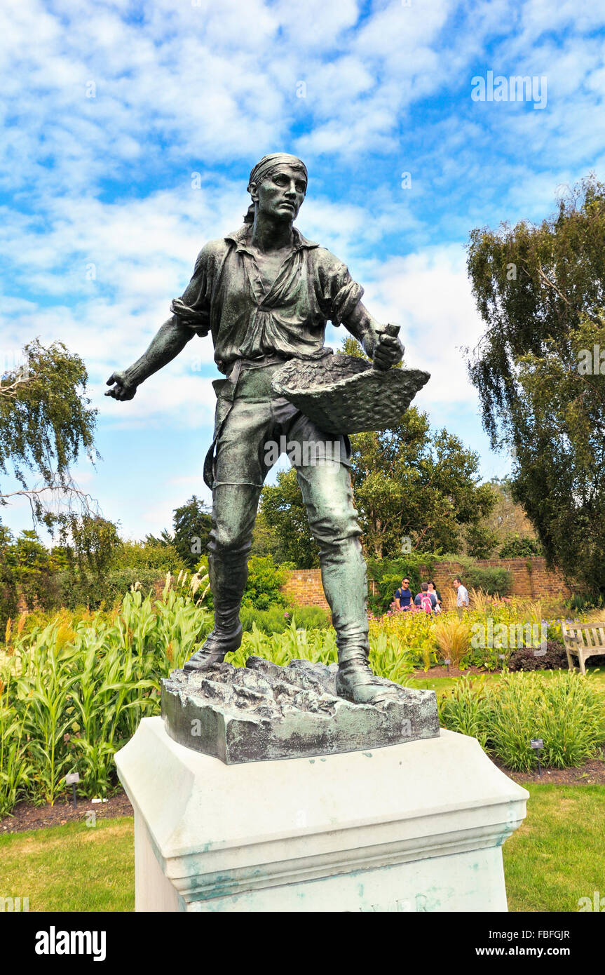Der Sämann-Statue von Hamo Thornycroft im Rasen Garten in Kew, Richmond, London, England, Vereinigtes Königreich Stockfoto