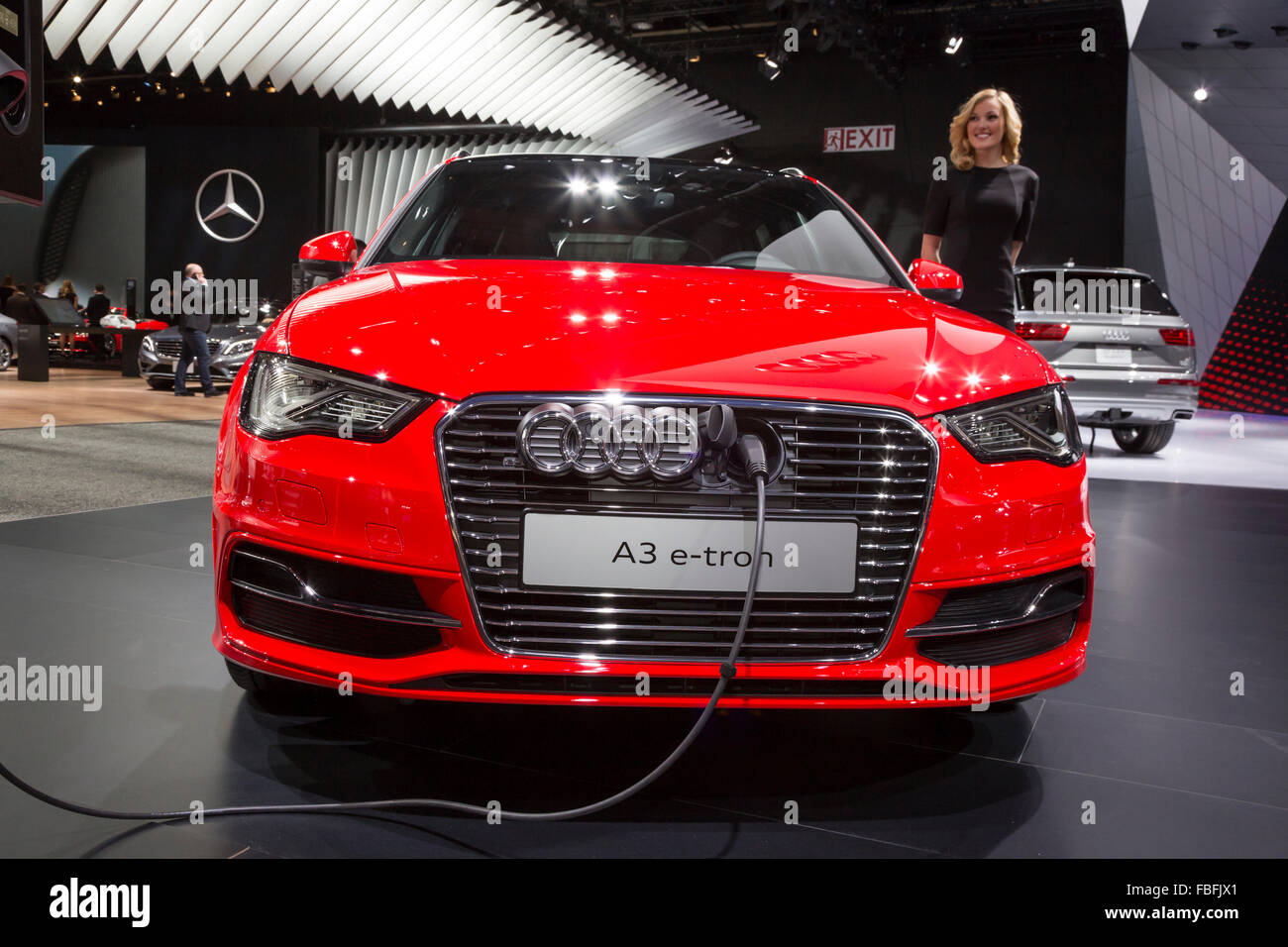 Detroit, Michigan - der Audi A3 e-Tron-Plug-in Hybrid-Elektro-Auto auf dem Display auf der North American International Auto Show. Stockfoto