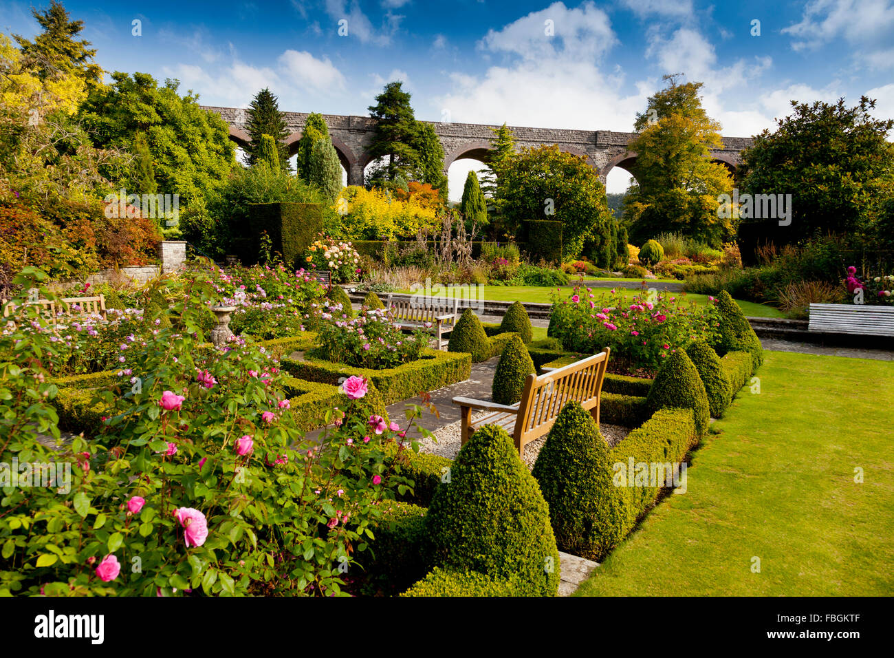 Die Parterre-Gartens in Kilver Court Gardens, Shepton Mallet, Somerset, England, UK Stockfoto