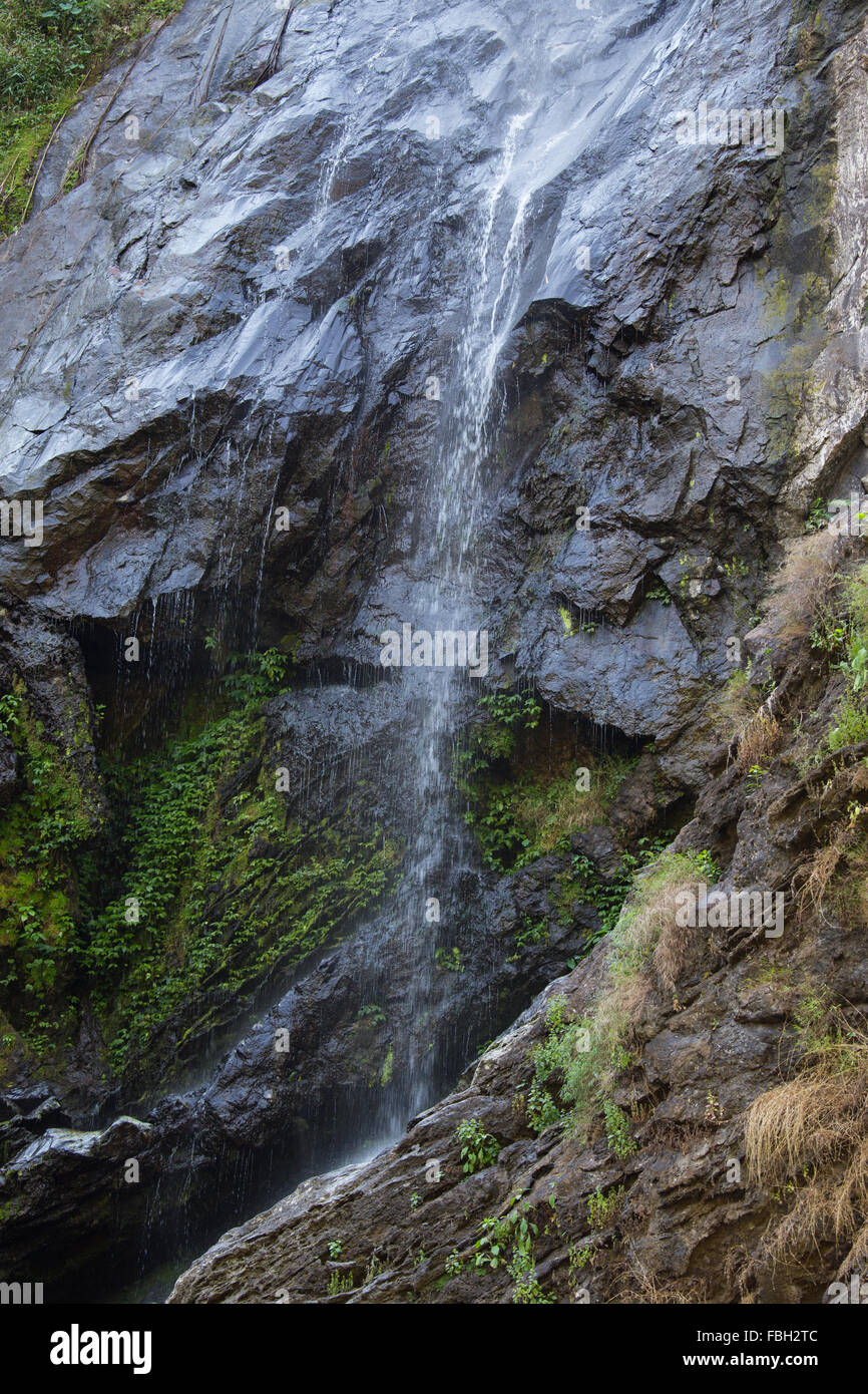 Klong Lan Wasserfall im tropischen Regenwald von Thailand auf Wintersaison Stockfoto