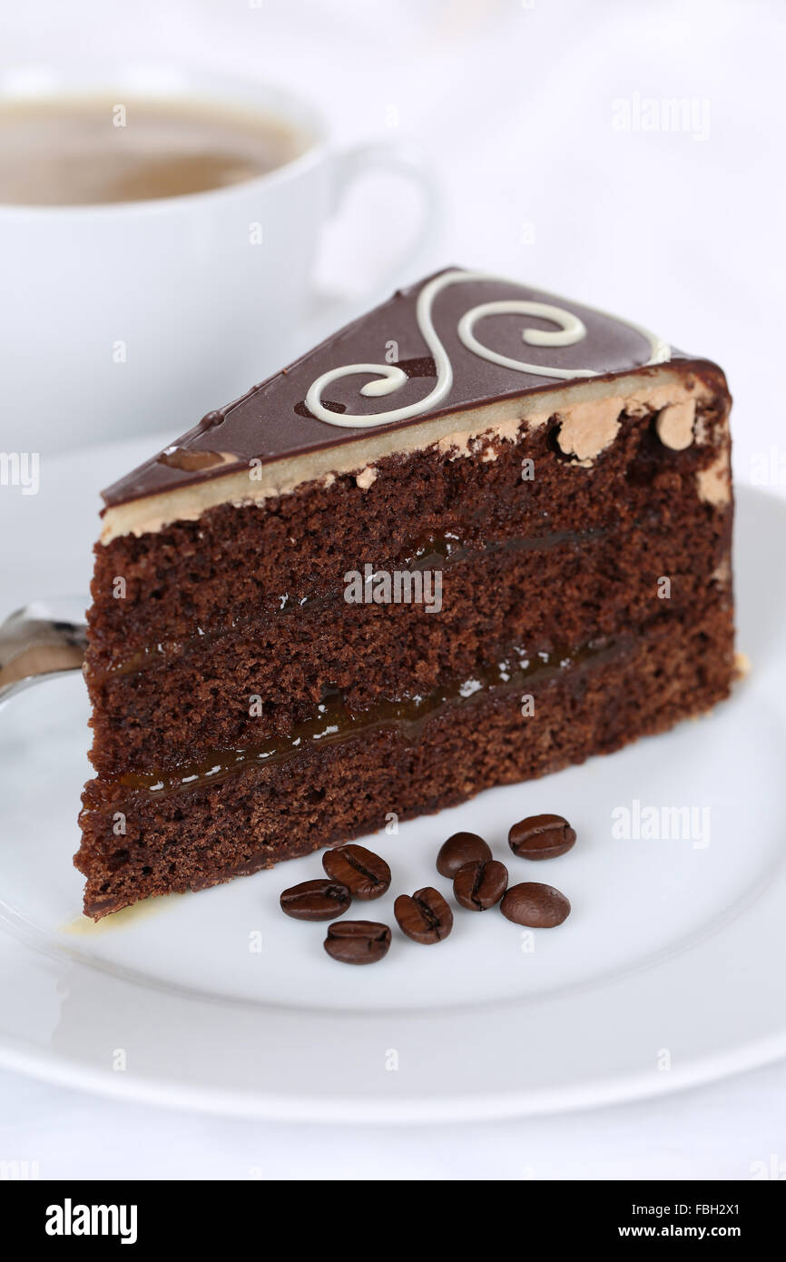 Kaffee und frischen Kuchen Schokolade Torte Dessert süßes Gebäck Stockfoto
