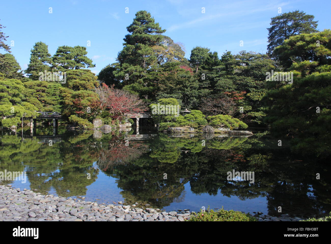 Dieser wunderschöne Garten in der Provinz von einem Könige Palast in Japan war der schönste Anblick Stockfoto